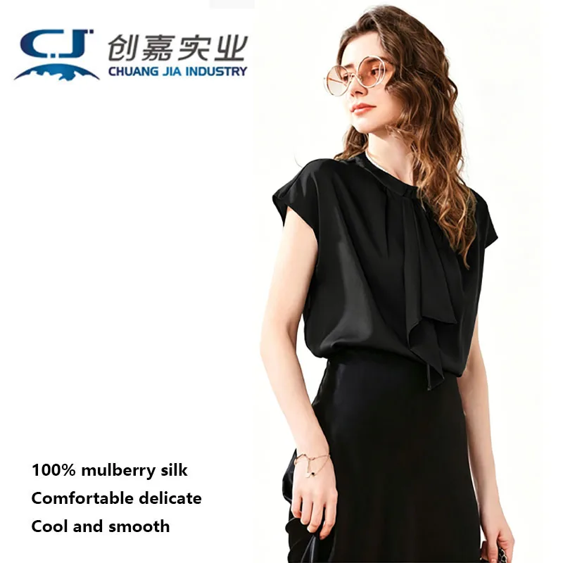 100% Silk Women's T-shirt - V-neck Short Sleeve Top - Summer Outdoor Casual Fashion Women's Clothing - Cool, Light, Soft
100% Silk Women's T-shirt - V-neck Short Sleeve Top - Summer Outdoor Casual Fashion Women's Clothing - Cool, Light, Soft
