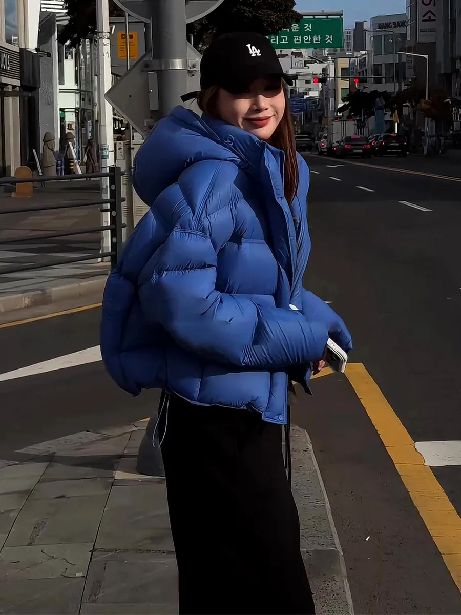 Korean Sle ort Blue Hooded down Jaet Women's Thiened White Du Feather Bread Coat Warm Outerwear Winter New Arrival
Korean Sle ort Blue Hooded down Jaet Women's Thiened White Du Feather Bread Coat Warm Outerwear Winter New Arrival