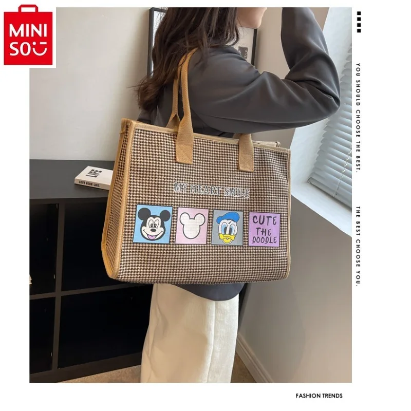 MINISO Disney Cartoon Donald Duck Handbag Fashion Women's Leisure Large Capacity Shopping Canvas Tote Bag
MINISO Disney Cartoon Donald Duck Handbag Fashion Women's Leisure Large Capacity Shopping Canvas Tote Bag