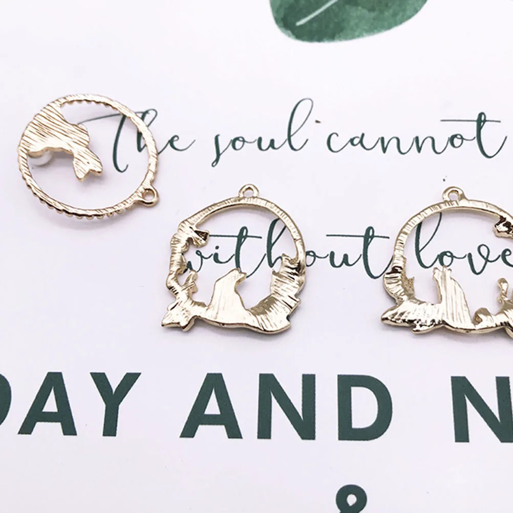 30pcs Carrot Rabbit Wreath Jewelry Making Pendants Mini Alloy Decorative DIY Earring naments Pendant Accessories Jewelry
30pcs Carrot Rabbit Wreath Jewelry Making Pendants Mini Alloy Decorative DIY Earring naments Pendant Accessories Jewelry