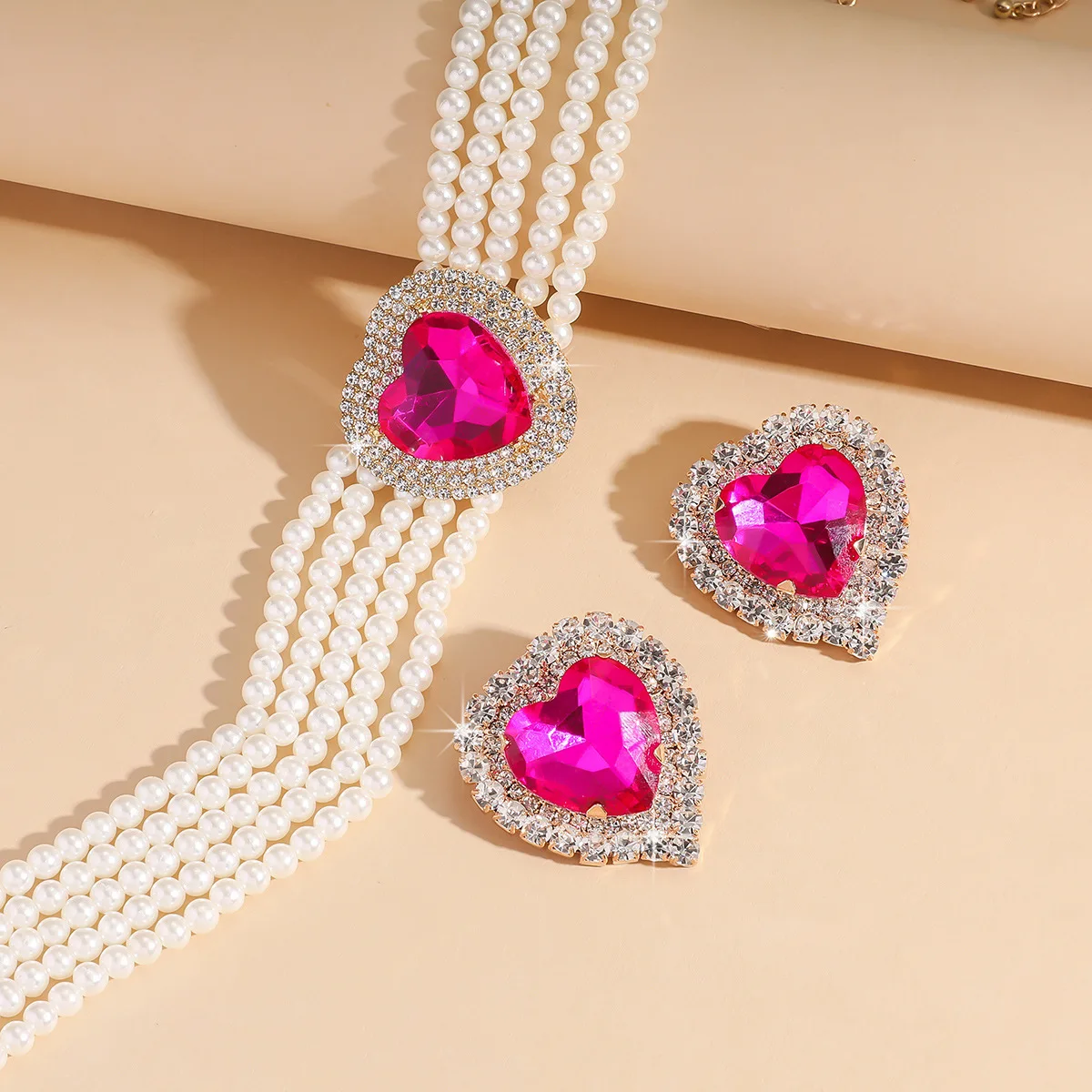 Trendy Jewelry Set for Women Gift Layered Pearl Romantic Heart Shape Necklace Earrings Set for Banquet Wedding Party Anniversary
Trendy Jewelry Set for Women Gift Layered Pearl Romantic Heart Shape Necklace Earrings Set for Banquet Wedding Party Anniversary