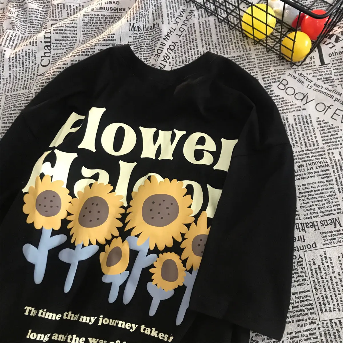 American trendy brand Sunflower pure cotton short-sleeved T-shirt for men and women, loose round neck half-sleeved special tops
American trendy brand Sunflower pure cotton short-sleeved T-shirt for men and women, loose round neck half-sleeved special tops