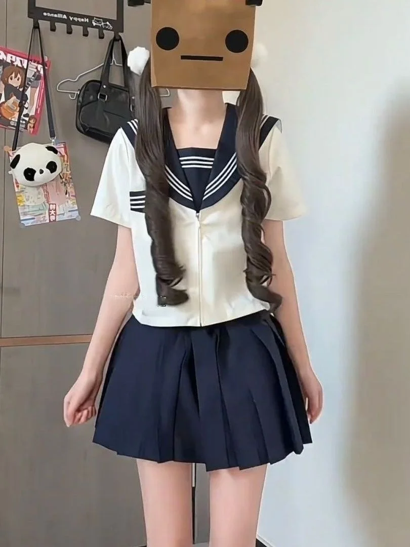 Original Design Short Sleeve White Sailor Suit Set Soft Girl Summer Fashion College Style mid Opening Button up Uniform Outfit
Original Design Short Sleeve White Sailor Suit Set Soft Girl Summer Fashion College Style mid Opening Button up Uniform Outfit