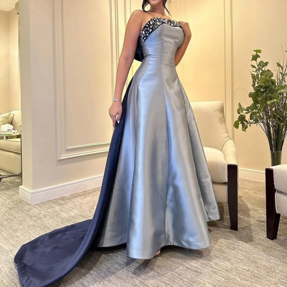 Flechazo Satin Strapless Evening Dress Classic A-Line Floor Length with Sweep Train Women Sleeveless with Crystal Custom Gowns
Flechazo Satin Strapless Evening Dress Classic A-Line Floor Length with Sweep Train Women Sleeveless with Crystal Custom Gowns