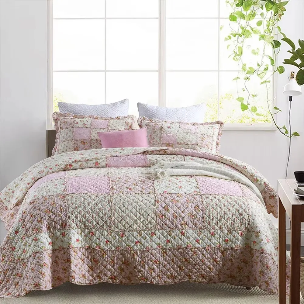 Pink Floral Cotton Quilt Set 3PCS Bedspread on the Bed Patchwork Comforter Set Queen Size Coverlet Summer Blanket for Bed
Pink Floral Cotton Quilt Set 3PCS Bedspread on the Bed Patchwork Comforter Set Queen Size Coverlet Summer Blanket for Bed