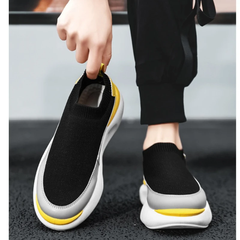 Мужские носки, кроссовки с дышащей сеткой, летняя спортивная обувь, черные слипоны, мужские повседневные кроссовки для вождения, подходящие для улицы
Мужские носки, кроссовки с дышащей сеткой, летняя спортивная обувь, черные слипоны, мужские повседневные кроссовки для вождения, подходящие для улицы