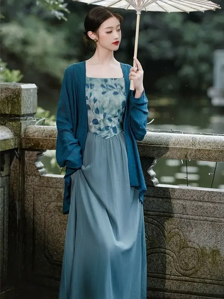 New Summer Improved Hanfu Two Piece Set New Chinese Style Cosplay Costume Halloween Carnival Role Playing Clothing Blue
New Summer Improved Hanfu Two Piece Set New Chinese Style Cosplay Costume Halloween Carnival Role Playing Clothing Blue