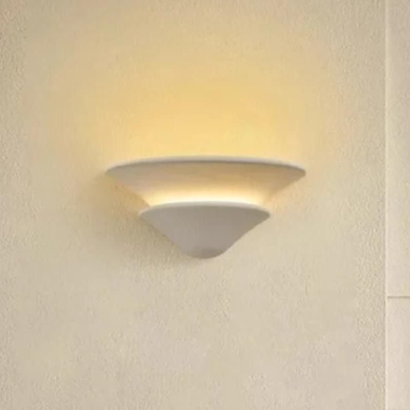French Gypsum Wall Lamp Antique Style Home Decorative Lighting Fixture for Staircase Corridor Bedroom Living Room
French Gypsum Wall Lamp Antique Style Home Decorative Lighting Fixture for Staircase Corridor Bedroom Living Room