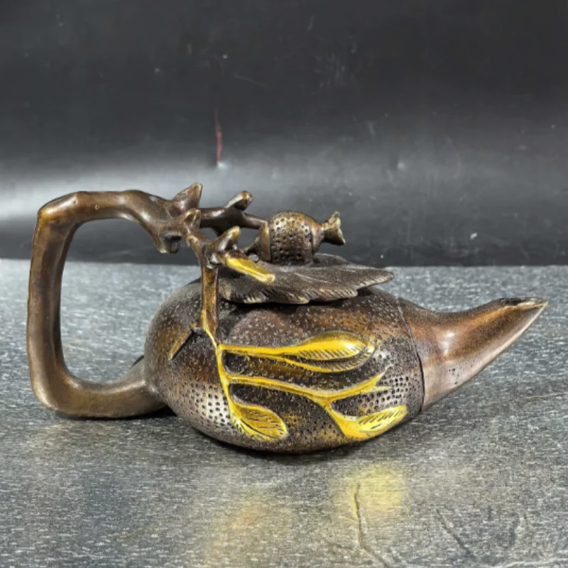 Antique Copper Collection Gilded branch Teapot wine pot Creative Ornament Home Tea Room Desktop Decoration Crafts
Antique Copper Collection Gilded branch Teapot wine pot Creative Ornament Home Tea Room Desktop Decoration Crafts