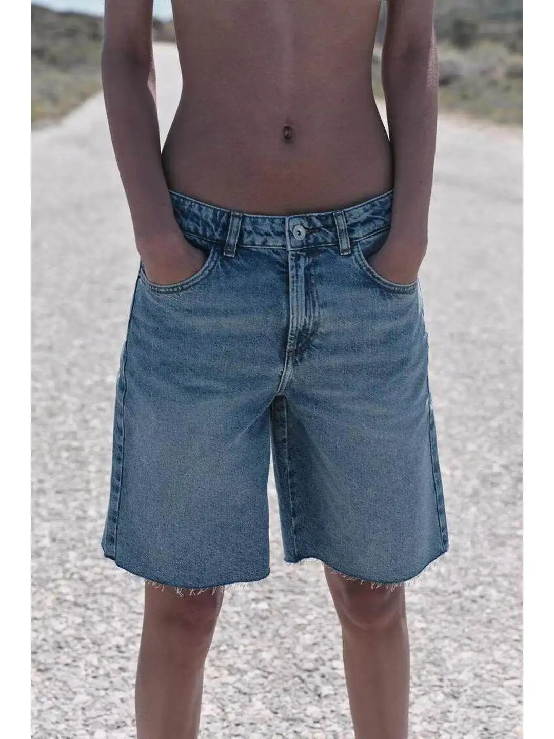Casual Fashionable Slim Fit Long Version Denim Shorts Versatile mid Waist Straight Leg Women's Summer Pants Eco Friendly Mate...
Casual Fashionable Slim Fit Long Version Denim Shorts Versatile mid Waist Straight Leg Women's Summer Pants Eco Friendly Mate...