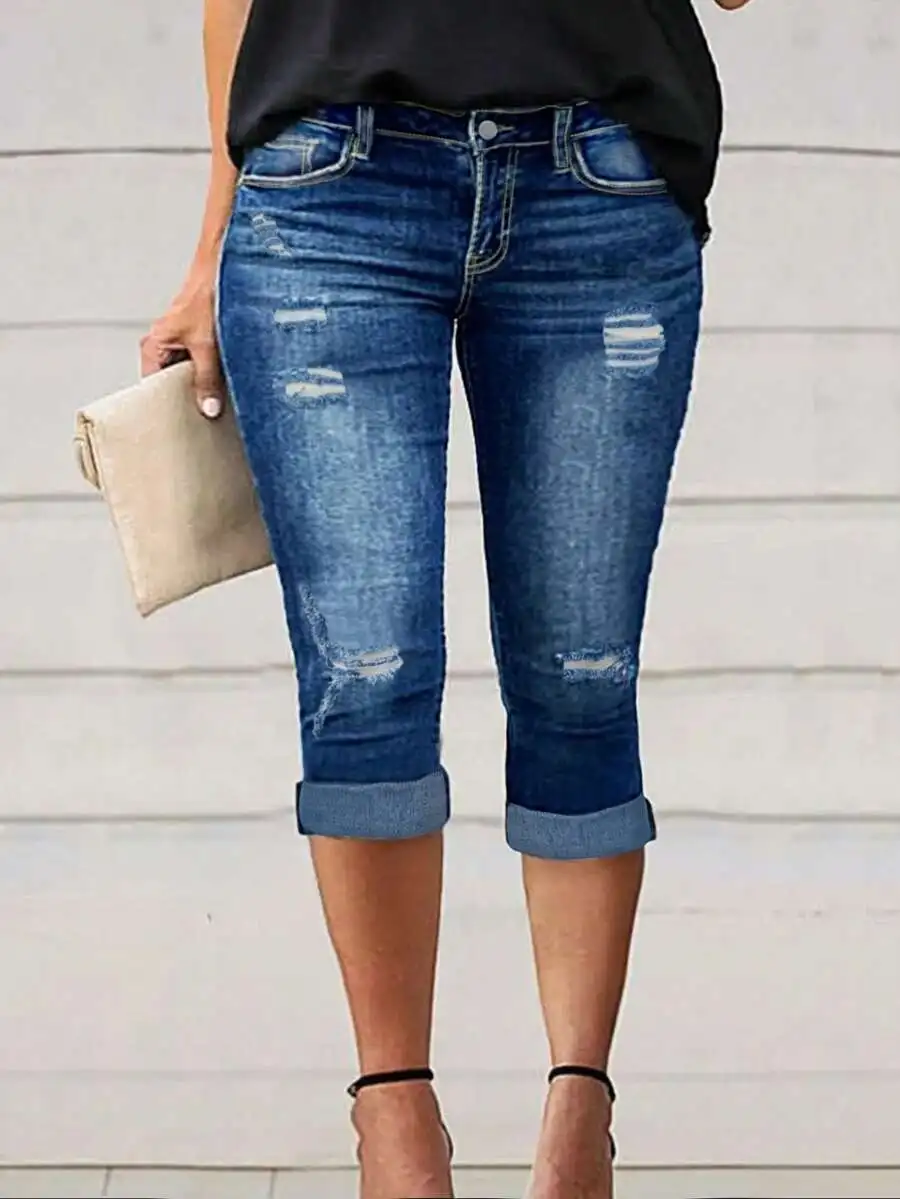 Plus Size Womens Cuffed Distressed Denim Capri Jeans For Casual Summer Wear
Plus Size Womens Cuffed Distressed Denim Capri Jeans For Casual Summer Wear