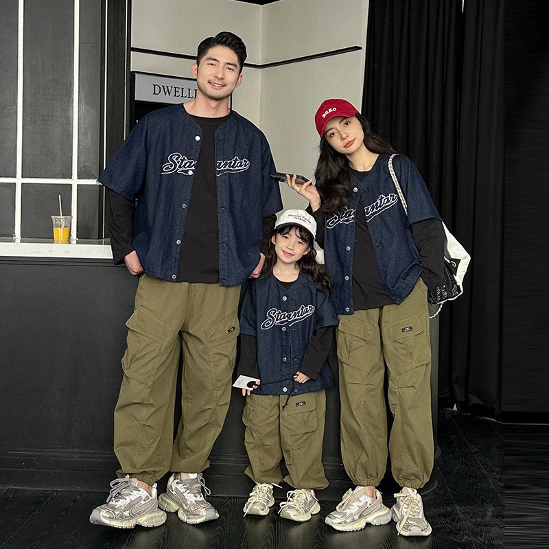 Spring Autumn Family Matching Outfit Parents Kids Clothing Set Denim Shirt Cargo Pants Clothes Suit Casual Family Look Costume
Spring Autumn Family Matching Outfit Parents Kids Clothing Set Denim Shirt Cargo Pants Clothes Suit Casual Family Look Costume
