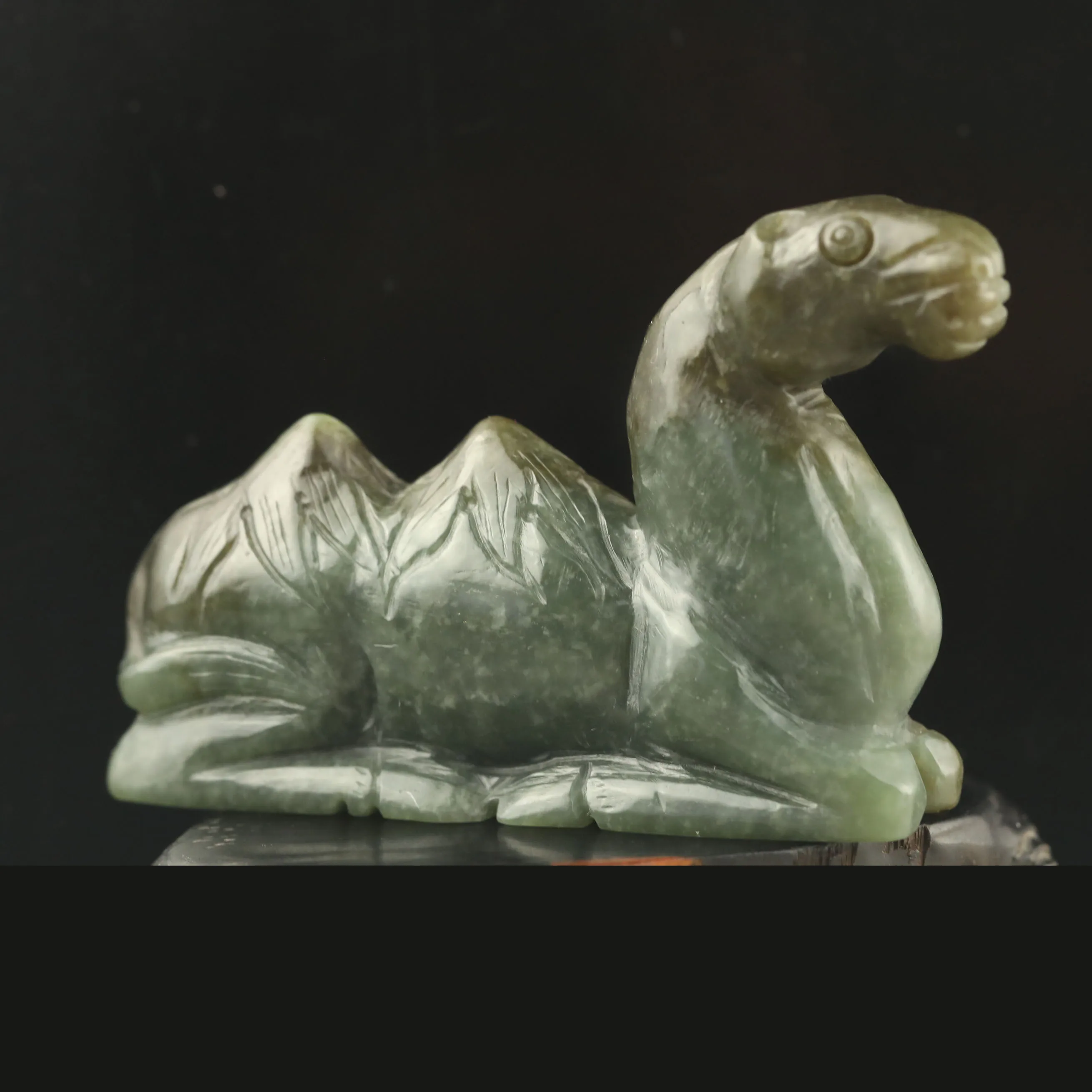Старая китайская статуя верблюда из натурального нефрита Хэтянь ручной работы # 3 
Старая китайская статуя верблюда из натурального нефрита Хэтянь ручной работы # 3