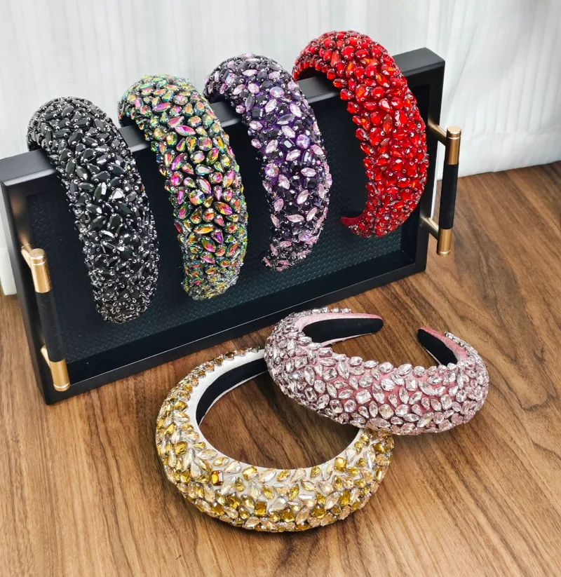 Full Diamond Hair Hoop Headband Sparkling Rhinestone Wide Edge Hairbands Women Hairpin Hair Accessories Pressed Hair Hair Clips
Full Diamond Hair Hoop Headband Sparkling Rhinestone Wide Edge Hairbands Women Hairpin Hair Accessories Pressed Hair Hair Clips