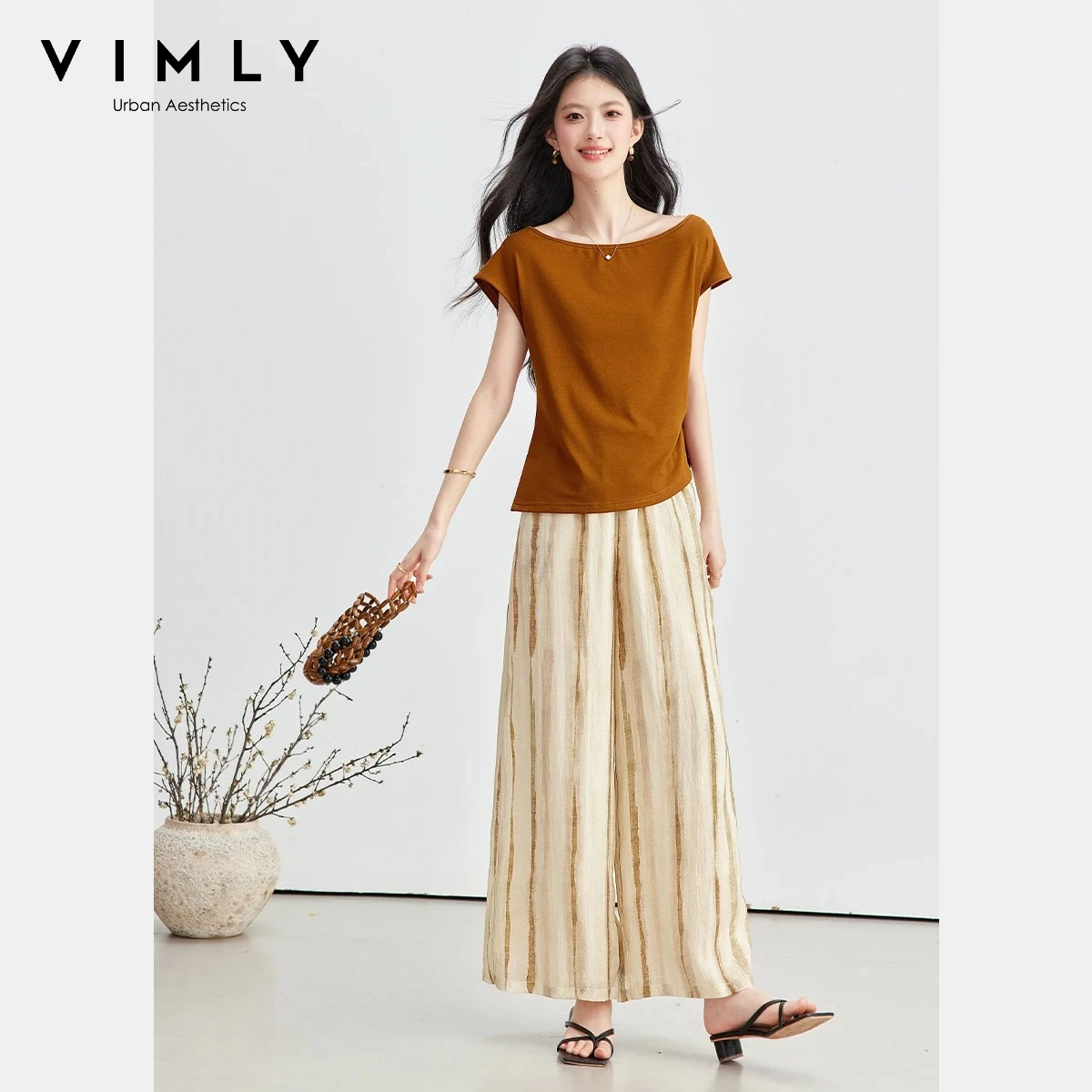 VIMLY Women Casual Suit Summer 2026 New Coffee Off Shoulder T-shirt Striped Wide-leg Pants Two-piece Set Woman Outfit A6106
VIMLY Women Casual Suit Summer 2026 New Coffee Off Shoulder T-shirt Striped Wide-leg Pants Two-piece Set Woman Outfit A6106