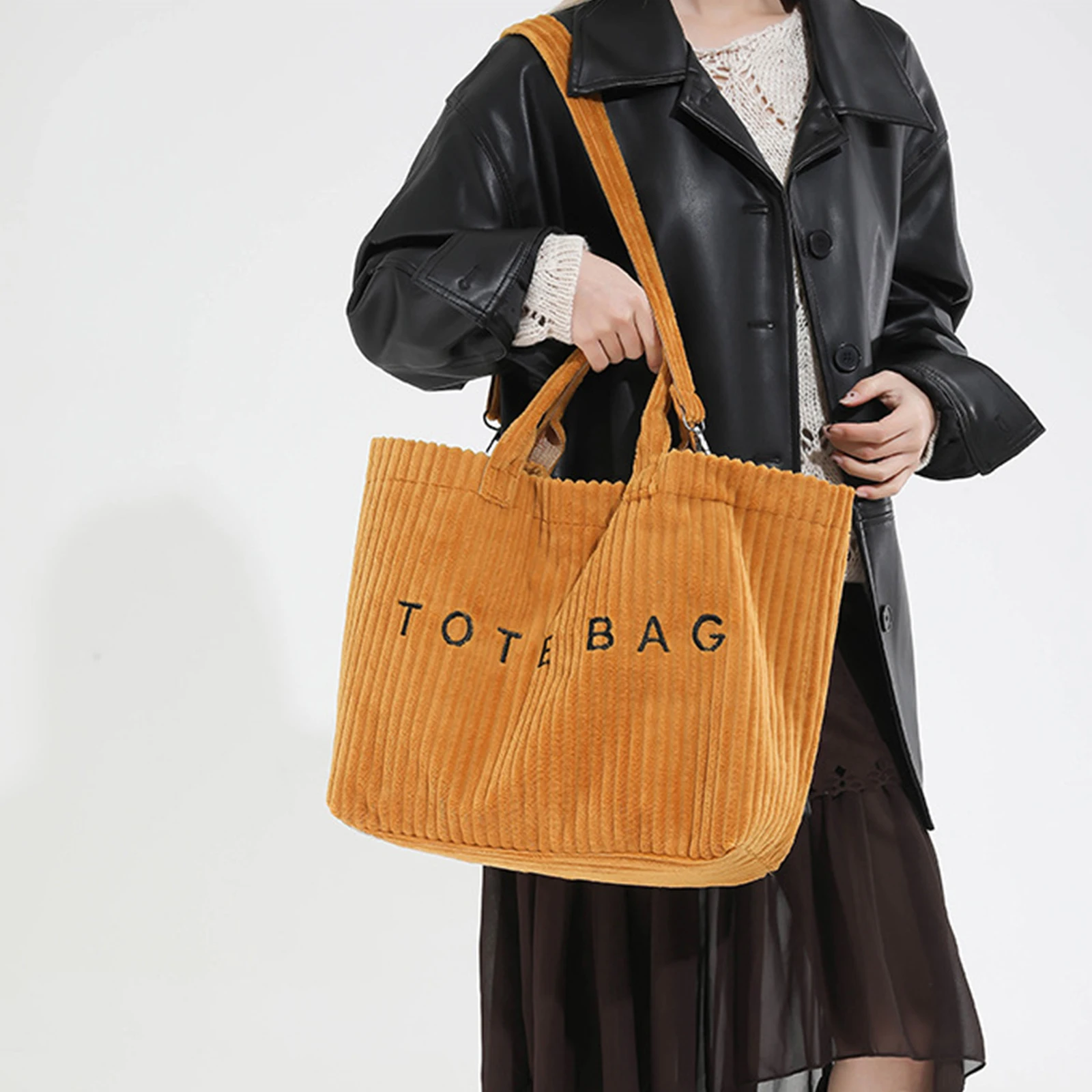 Сумка-тоут с принтом High Sense для женщин, на каждый день, вместительная, на плечо, для офиса, повседневная, универсальная, портативная, ручная сумка
Сумка-тоут с принтом High Sense для женщин, на каждый день, вместительная, на плечо, для офиса, повседневная, универсальная, портативная, ручная сумка