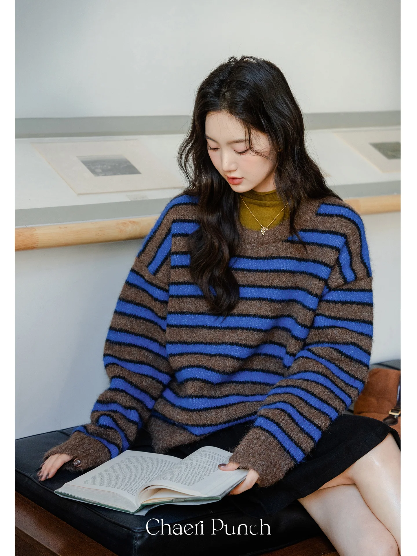 Loose Knitted Wool Sweater Women's Autumn Winter Thi Warm round Ne Long Sve Striped Casual Comfortable Inner Outer Wear
Loose Knitted Wool Sweater Women's Autumn Winter Thi Warm round Ne Long Sve Striped Casual Comfortable Inner Outer Wear