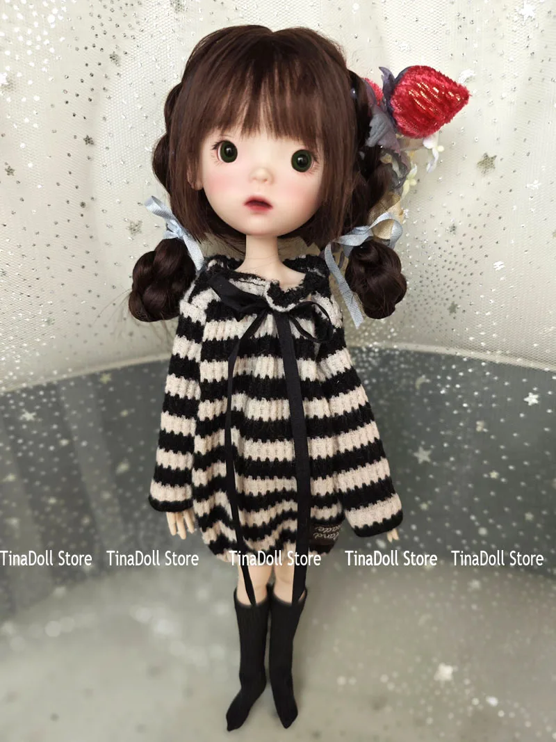 (TinaDoll Store) warm style Landoudou/blythe 2pcs Clothes set(striped sweater/socks )for Landazz Landoudou/Blythe/ob22/ob24
(TinaDoll Store) warm style Landoudou/blythe 2pcs Clothes set(striped sweater/socks )for Landazz Landoudou/Blythe/ob22/ob24