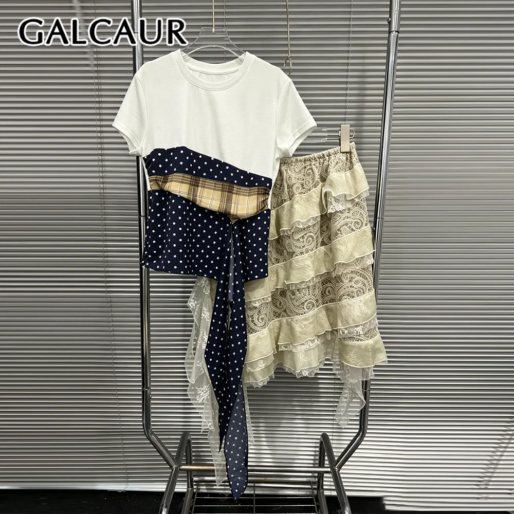 GALCAUR Colorblock Slimming Two Piece Set for Women Round Neck Short Sleeves Top Patchwork Elastic Waist Skirt Sets Female New
GALCAUR Colorblock Slimming Two Piece Set for Women Round Neck Short Sleeves Top Patchwork Elastic Waist Skirt Sets Female New
