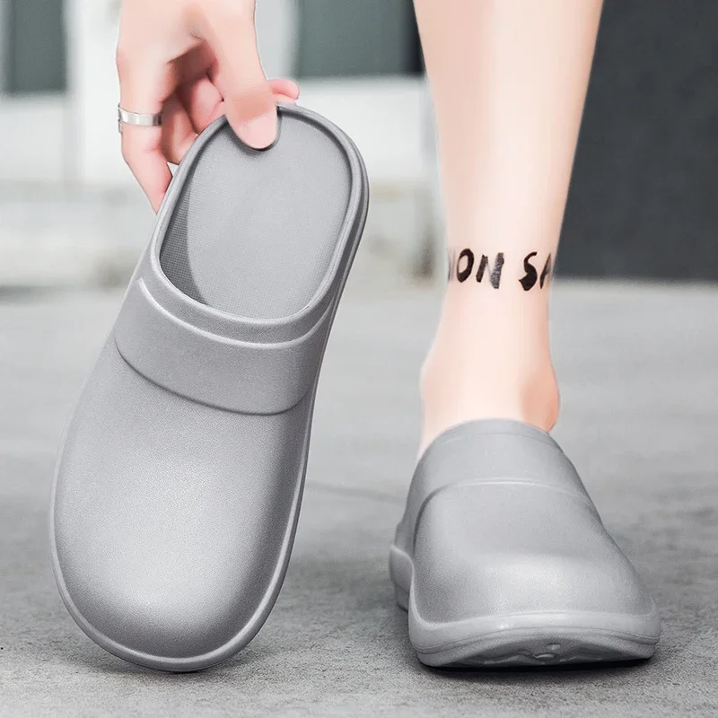 Men Fashion Slippers Outdoor Non-slip Chef Shoes Kitchen Clogs Oil-resistant Kitchen Shoes Operating Room Slippers Men Sandals
Men Fashion Slippers Outdoor Non-slip Chef Shoes Kitchen Clogs Oil-resistant Kitchen Shoes Operating Room Slippers Men Sandals