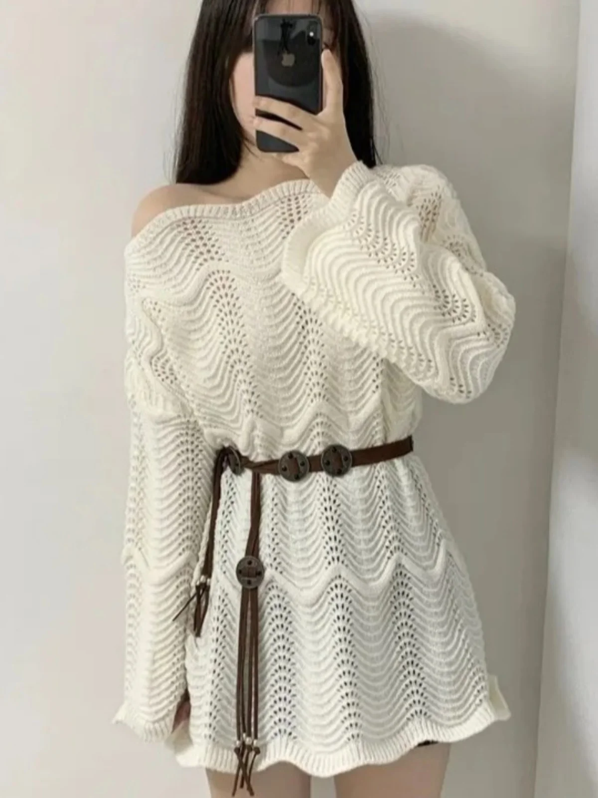 Korean Sle Loose One oulder Knitted Sweater Dr for Women with Belt Hollow out Flower Hook Design Midi Length Casual Fa...
Korean Sle Loose One oulder Knitted Sweater Dr for Women with Belt Hollow out Flower Hook Design Midi Length Casual Fa...