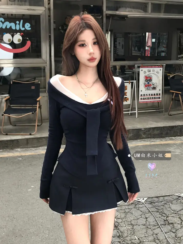 Sweet Hot Girl Suit Women's Summer Slim Fit Long-sleeved Knitted Top Lace Lace High Waisted A-line Skirt Fashion Two-piece Set
Sweet Hot Girl Suit Women's Summer Slim Fit Long-sleeved Knitted Top Lace Lace High Waisted A-line Skirt Fashion Two-piece Set
