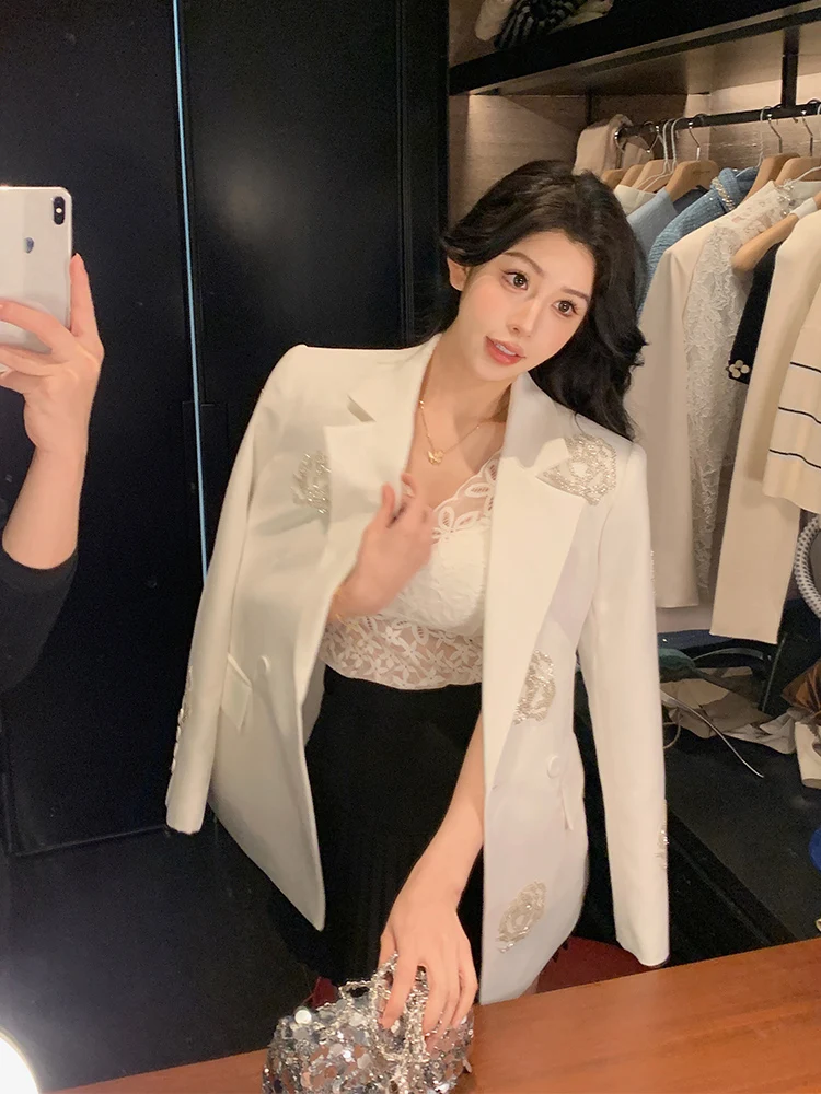 Женское модное деловое пальто Ele White Diamond Embedded Rose Jaet Sli для поездок на работу, весна 2025
Женское модное деловое пальто Ele White Diamond Embedded Rose Jaet Sli для поездок на работу, весна 2025