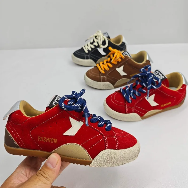 Four Seasons Boy Girl Suede Low-Top Skate Shoes Children Lace-Up Soft Sole Running Shoes Kids School Campus Casual Shoe Everyday
Four Seasons Boy Girl Suede Low-Top Skate Shoes Children Lace-Up Soft Sole Running Shoes Kids School Campus Casual Shoe Everyday