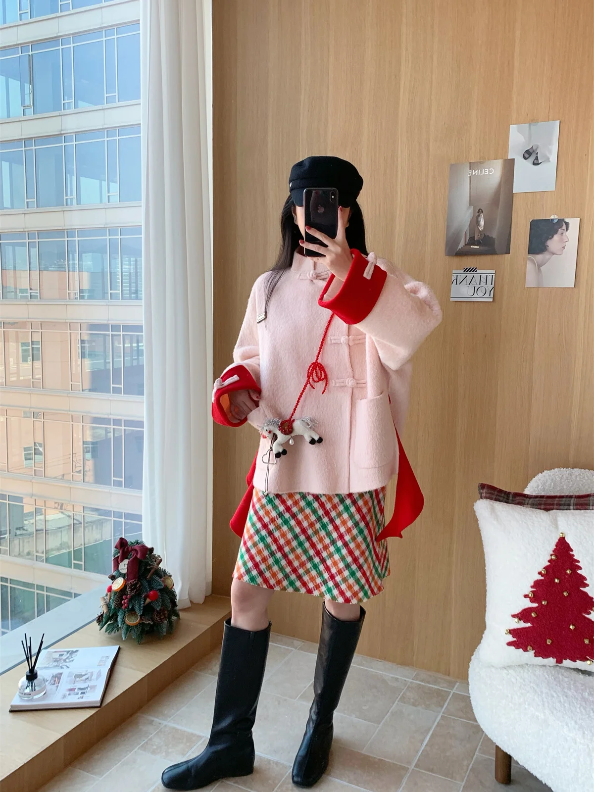 Double-Sided Woolen Jaet Capsule Collection New Chinese Sle -Themed Faion Outerwear for Young Women Spring Season
Double-Sided Woolen Jaet Capsule Collection New Chinese Sle -Themed Faion Outerwear for Young Women Spring Season