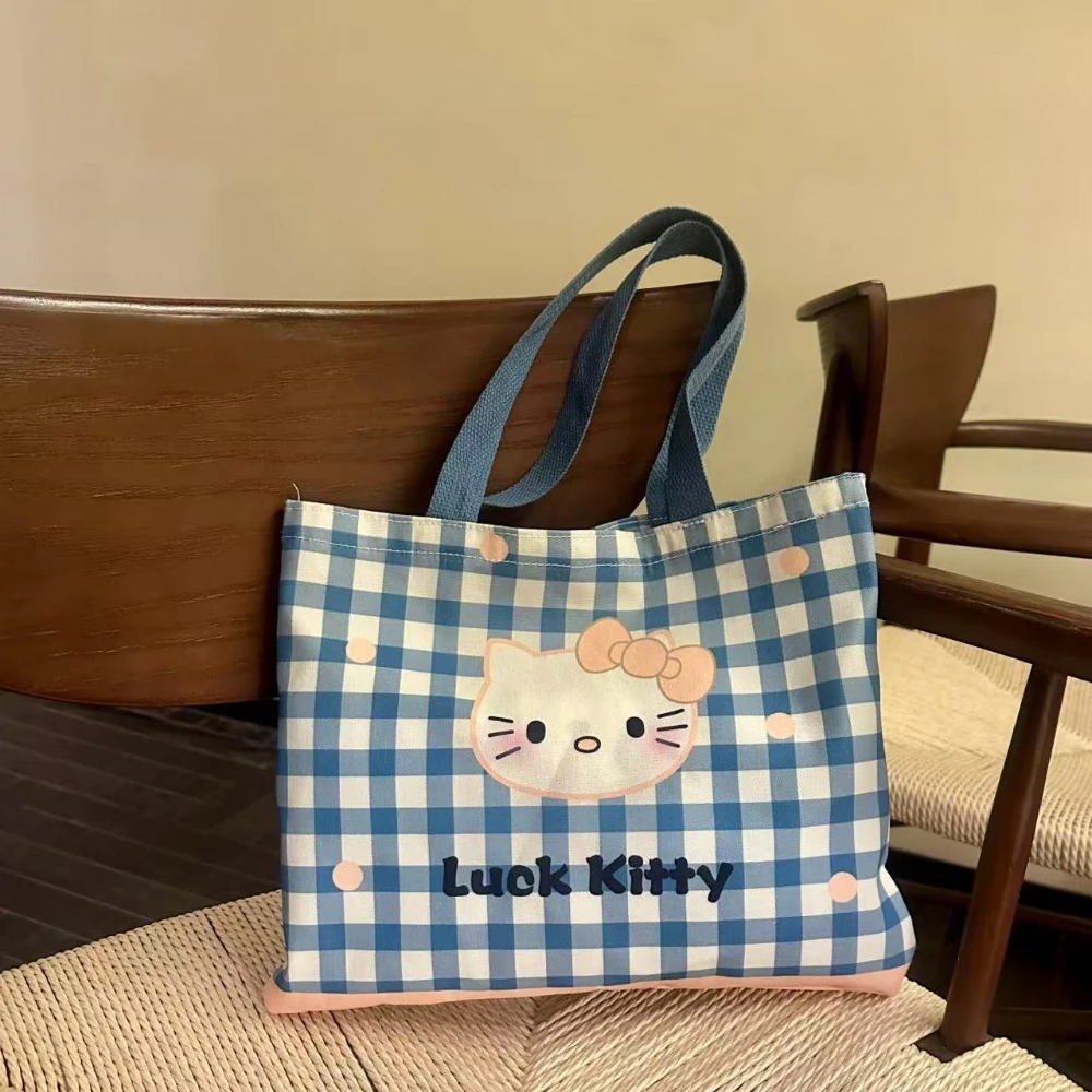 Сумка Hello Kitty, стильная сумка через плечо с героями мультфильмов, универсальная сумка Kawaii, женская сумка через плечо, клетчатая ручная сумка Sanrio
Сумка Hello Kitty, стильная сумка через плечо с героями мультфильмов, универсальная сумка Kawaii, женская сумка через плечо, клетчатая ручная сумка Sanrio