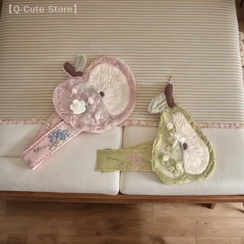 Unique Pear Shaped Hairpin with Embroidered Fabric; Cute Fresh Fruit Hair Accessory for Girls
Unique Pear Shaped Hairpin with Embroidered Fabric; Cute Fresh Fruit Hair Accessory for Girls