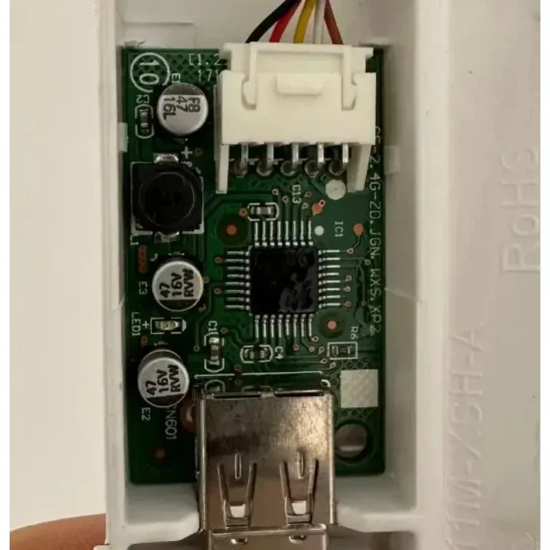 Adapted for Carrier CE-26GY-2.4G 17122000046741 US-SK105 WIFI Module Adapter USB Interface Board CE-KFR26G Y-12F CE-2.4G-ZD
Adapted for Carrier CE-26GY-2.4G 17122000046741 US-SK105 WIFI Module Adapter USB Interface Board CE-KFR26G Y-12F CE-2.4G-ZD