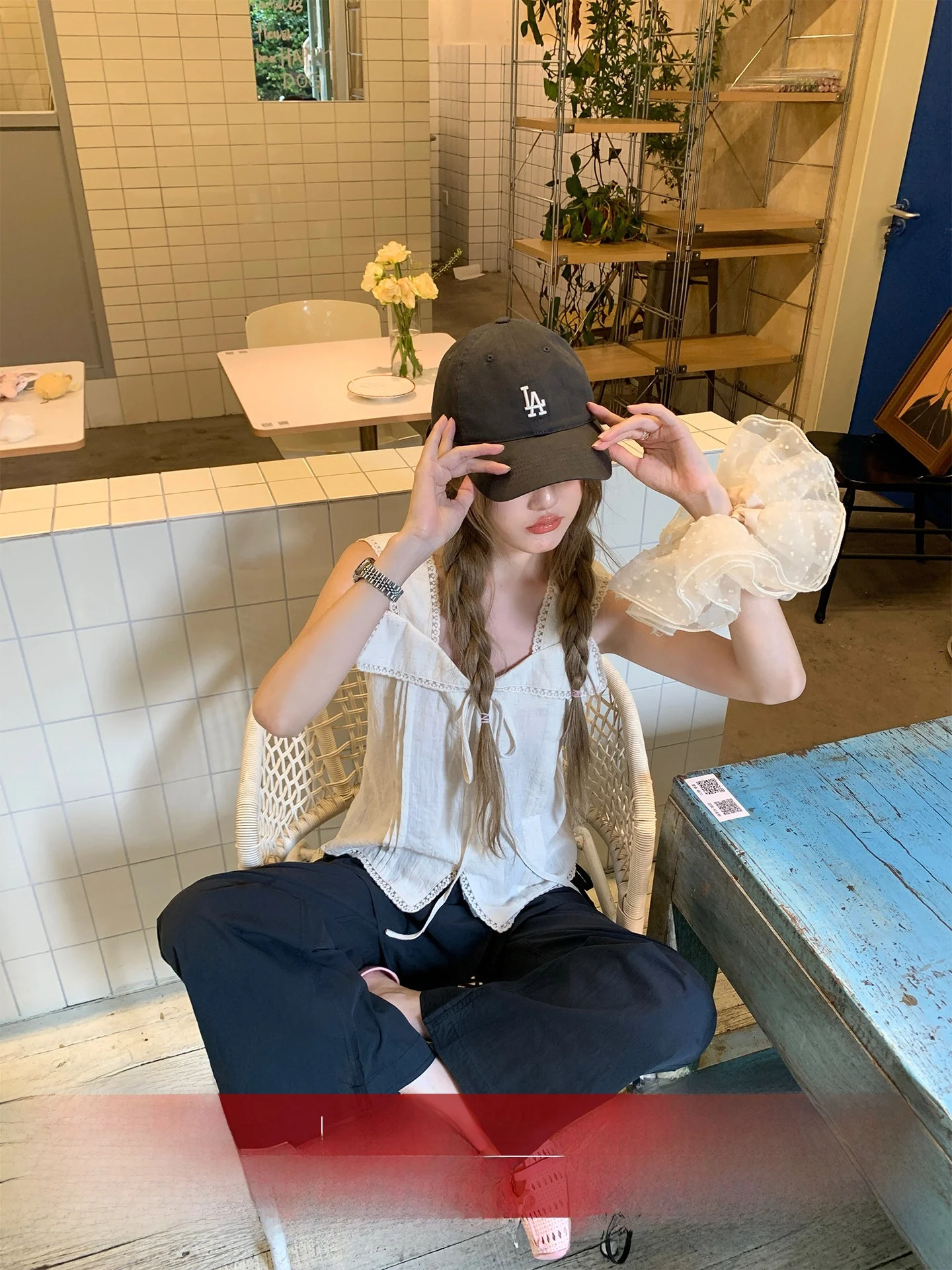 Женский жилет Svel: Новинка 2025 года, летний дизайн, эффектный топ из полиэстера для повседневной носки, стройнящий силуэт
Женский жилет Svel: Новинка 2025 года, летний дизайн, эффектный топ из полиэстера для повседневной носки, стройнящий силуэт