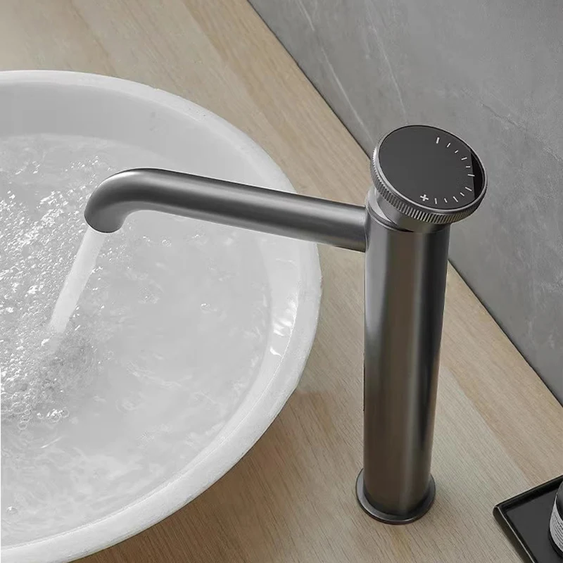 Becola Bathroom Retro Gold Chrome Single Handle Washbasin Faucet With High-end And Simple Texture, Sturdy And Durable
Becola Bathroom Retro Gold Chrome Single Handle Washbasin Faucet With High-end And Simple Texture, Sturdy And Durable