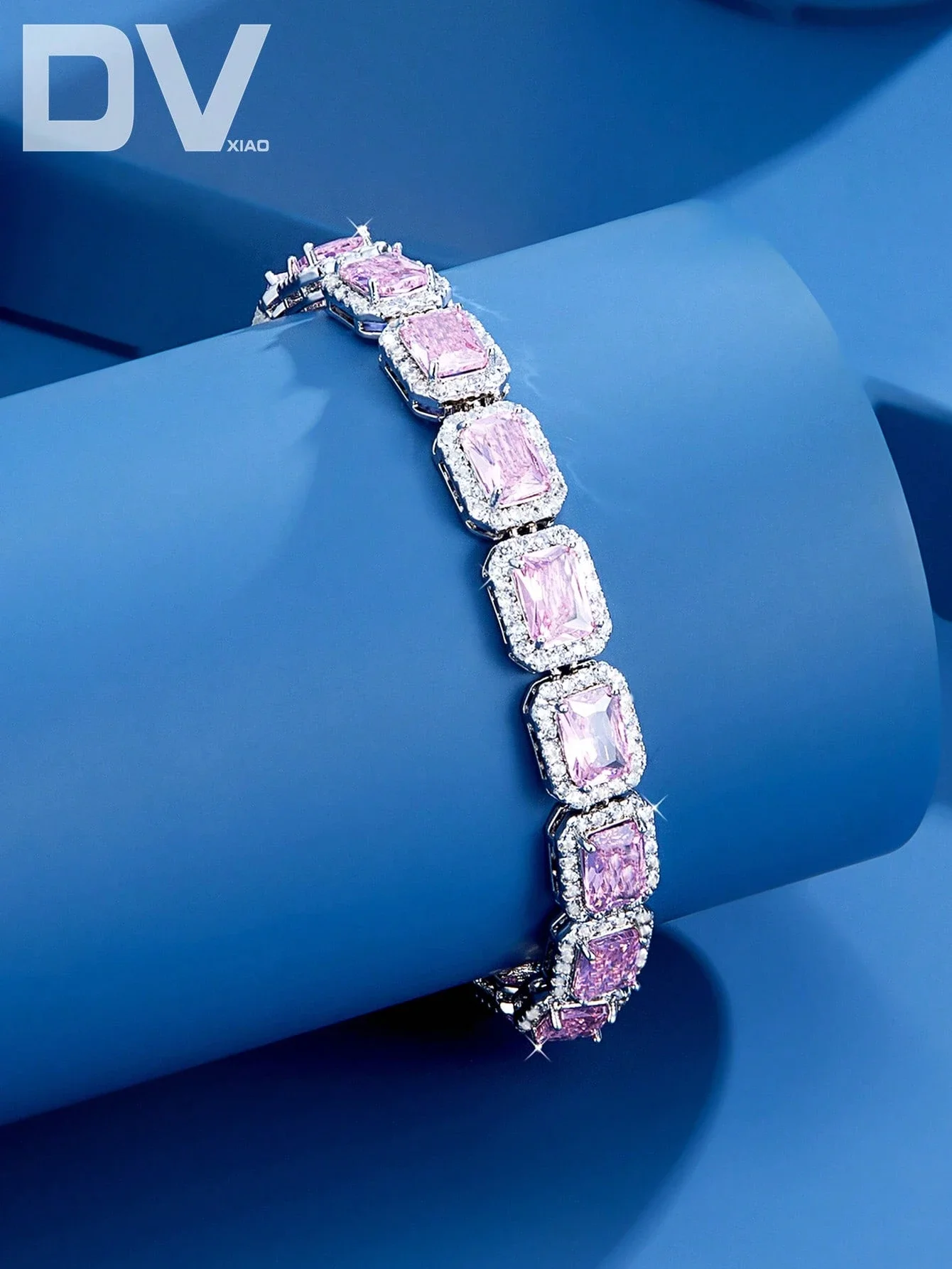 1pc Luxury Women Zirconia White Gold Plated Bracelet, Elegant Jewelry For Date, Wedding, Party, Anniversary Gift
1pc Luxury Women Zirconia White Gold Plated Bracelet, Elegant Jewelry For Date, Wedding, Party, Anniversary Gift