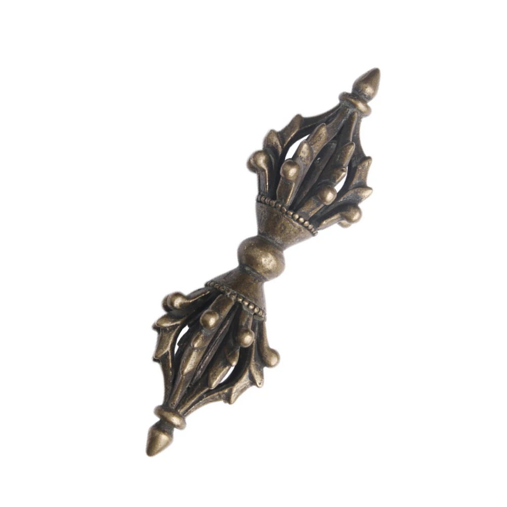 Brass Vajra Pestle Handpiece Tibetan Artifact Eight Strands Dorje Retro Copper Decor Desk Ornament Transform Evil Spirits Easy
Brass Vajra Pestle Handpiece Tibetan Artifact Eight Strands Dorje Retro Copper Decor Desk Ornament Transform Evil Spirits Easy