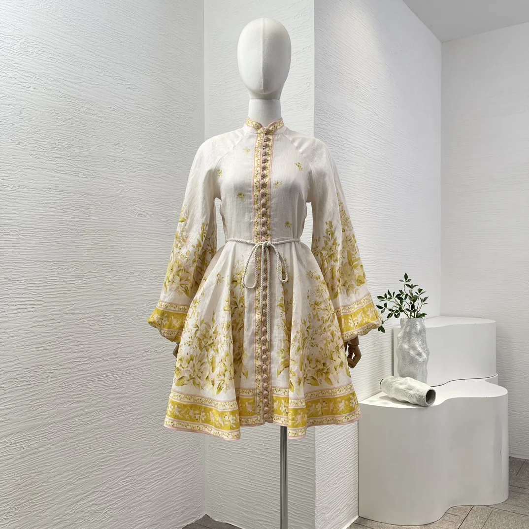High Quality White Gold Sage Flowers Print Long Sleeve Stand Collar Mini Dress 2025 Spring Summer New
High Quality White Gold Sage Flowers Print Long Sleeve Stand Collar Mini Dress 2025 Spring Summer New