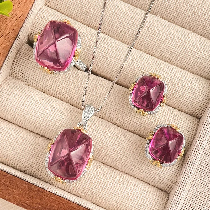 Jewelry Red Corundum Sugar Tower Vintage Pendant Set 12*16-10*12
Jewelry Red Corundum Sugar Tower Vintage Pendant Set 12*16-10*12