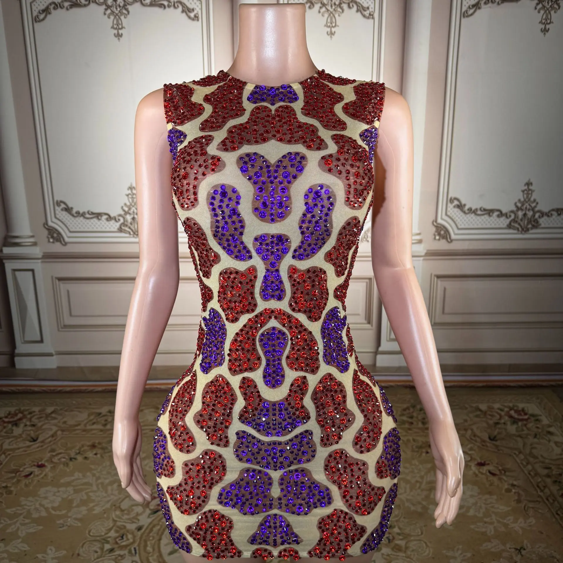 New sexy color-block printed short-sleeved tight-fitting dress for fashion show birthday party singer award ceremony gown
New sexy color-block printed short-sleeved tight-fitting dress for fashion show birthday party singer award ceremony gown