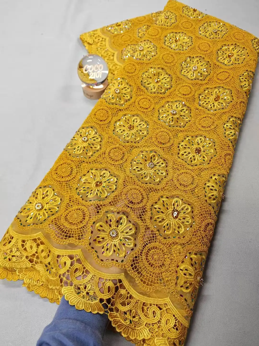 High Quality 2026 African Nigerian Lace Fabric Embroidery Tulle Cotton Wedding Party Dress Guipure Water Soluble 5Yards XL150
High Quality 2026 African Nigerian Lace Fabric Embroidery Tulle Cotton Wedding Party Dress Guipure Water Soluble 5Yards XL150