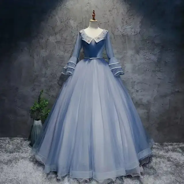 Long Sleeve Quinceanera Dresses Lace Appliques Vestidos 15 Anos Luxury Beaded Party Lace Appliques Vintage Quinceanera Gown
Long Sleeve Quinceanera Dresses Lace Appliques Vestidos 15 Anos Luxury Beaded Party Lace Appliques Vintage Quinceanera Gown