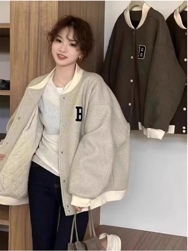 plus Size 300 Pounds Color Block Baseball Jacket Women's Autumn Winter Casual Loose Fit Open Cardigan Polyester Fiber Coat
plus Size 300 Pounds Color Block Baseball Jacket Women's Autumn Winter Casual Loose Fit Open Cardigan Polyester Fiber Coat