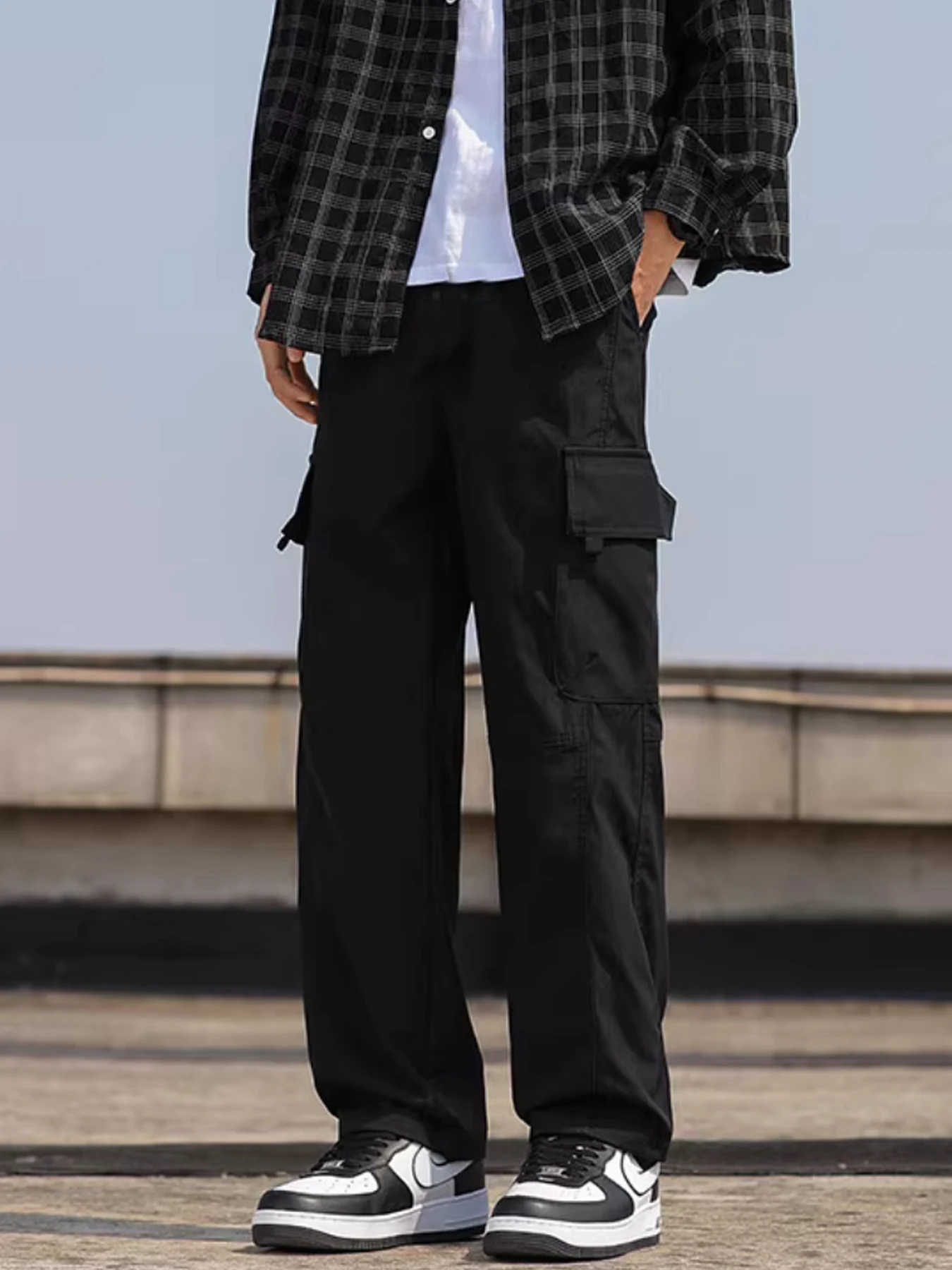 Techwear Parachute Cargo Pants Men Hip Hop Wide Leg Trousers Male Quick Drying Streetwear Loose Oversize Korean Hip Hop
Techwear Parachute Cargo Pants Men Hip Hop Wide Leg Trousers Male Quick Drying Streetwear Loose Oversize Korean Hip Hop