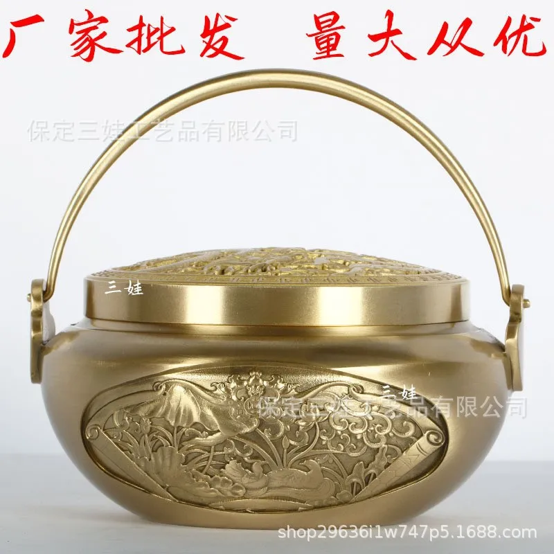 Wholesale brass dragon and phoenix hand warmer for home use, indoor Chinese- incense burner with handle, antique-style sand
Wholesale brass dragon and phoenix hand warmer for home use, indoor Chinese- incense burner with handle, antique-style sand