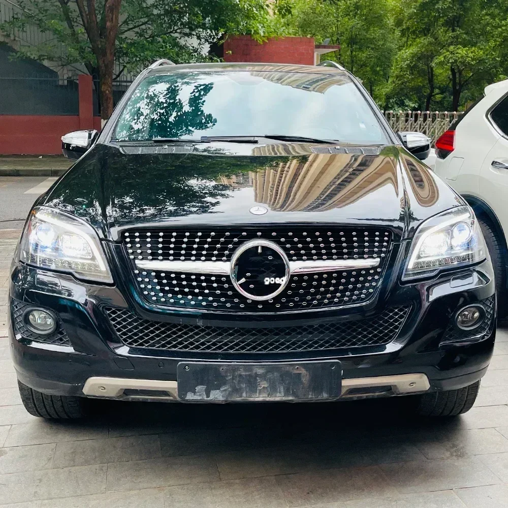 Для Benz ml W164 2010-2011 светодиодные передние фары автомобиля в сборе, обновление, высококачественные линзы проектора, аксессуары для автомобильных фар
Для Benz ml W164 2010-2011 светодиодные передние фары автомобиля в сборе, обновление, высококачественные линзы проектора, аксессуары для автомобильных фар