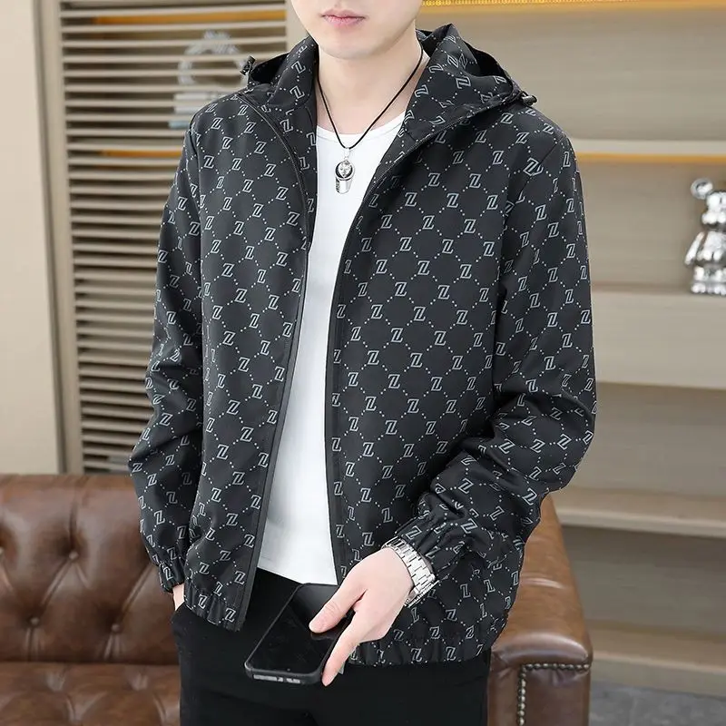 Spring senior black gold print casual spring and autumn zipper hooded loose cardigan jacket men's clothing
Spring senior black gold print casual spring and autumn zipper hooded loose cardigan jacket men's clothing