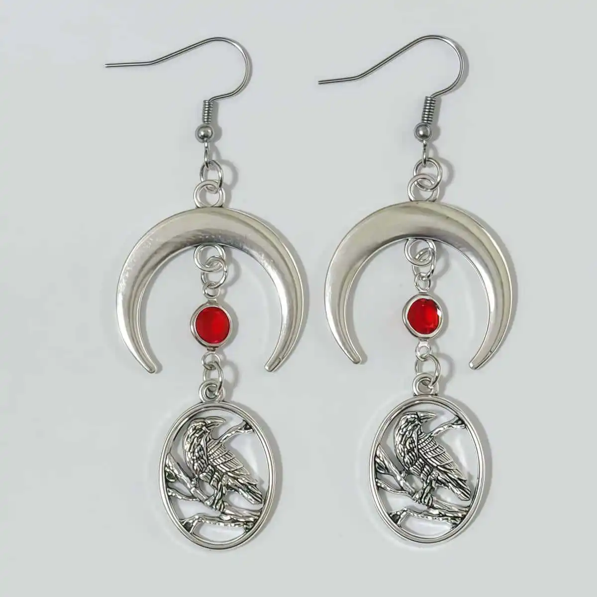 Moon Branch Crow earrings, Gothic jewelry, Vintage accessories, red beads, witchcraft, mystery, bird, pagan, ear hooks For Women
Moon Branch Crow earrings, Gothic jewelry, Vintage accessories, red beads, witchcraft, mystery, bird, pagan, ear hooks For Women