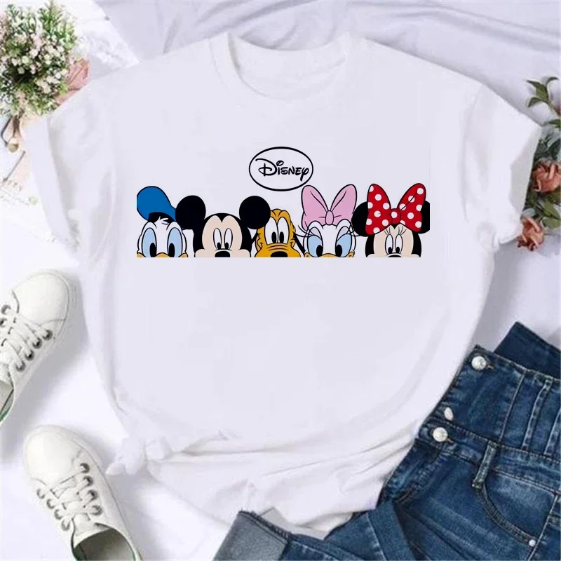 Новинка 2025, футболка для семейного отдыха Disney, кавайная футболка с Микки и Минни Дональд Дак, модная одежда с принтом, повседневная женская футболка, топ
Новинка 2025, футболка для семейного отдыха Disney, кавайная футболка с Микки и Минни Дональд Дак, модная одежда с принтом, повседневная женская футболка, топ