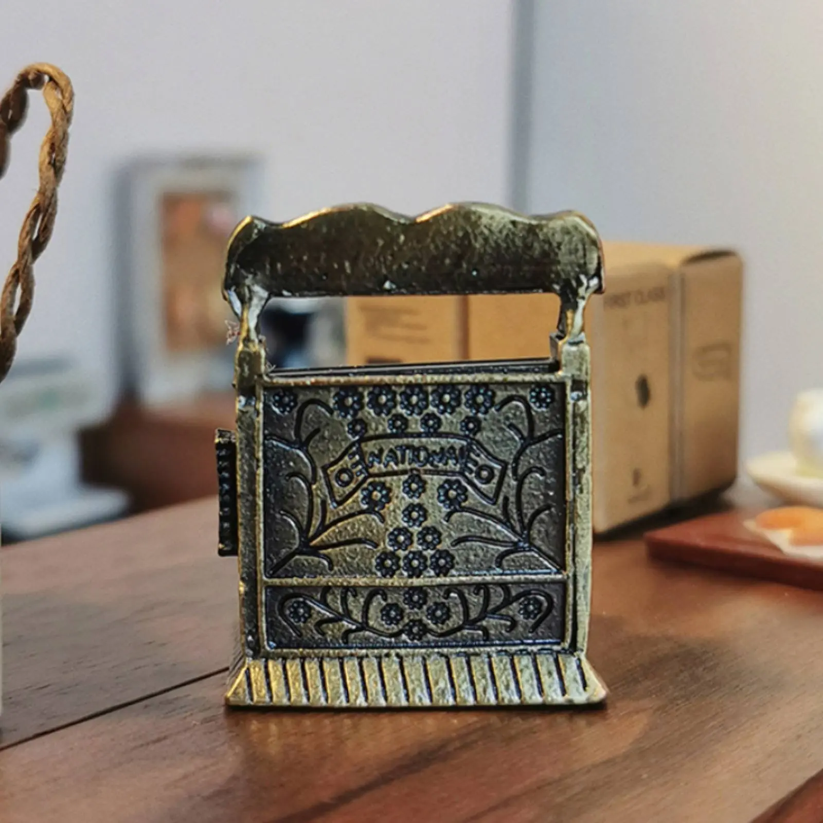 Retro Register Register Ornament Realistic Detailing Mini Register Register Dollhouse Appliance Ornaments
Retro Register Register Ornament Realistic Detailing Mini Register Register Dollhouse Appliance Ornaments