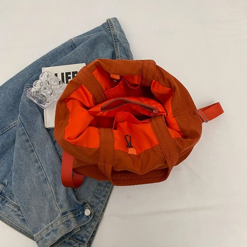 Shopping Large Capacity Nylon Tote Bag Lightweigh Soft Woman Shoulder Bag Commuting Casual Minimalist Handbag Travel
Shopping Large Capacity Nylon Tote Bag Lightweigh Soft Woman Shoulder Bag Commuting Casual Minimalist Handbag Travel
